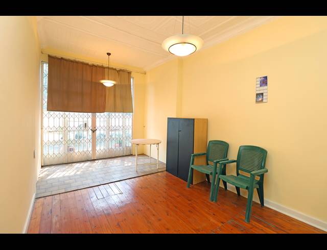 2 BEDROOM HOUSE FOR SALE IN AUCKLAND PARK